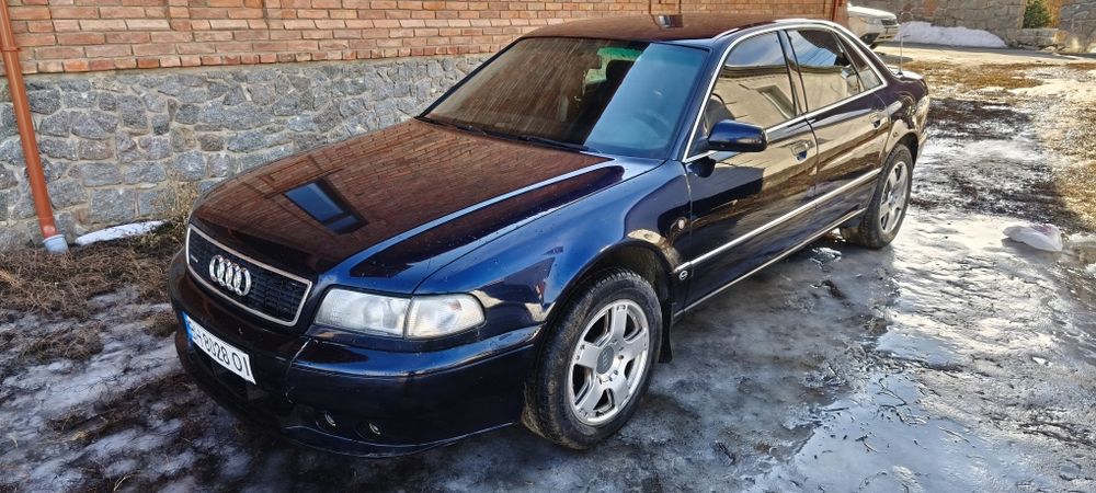 Ауди А8Д2  3.7АТ гбо4 кватро