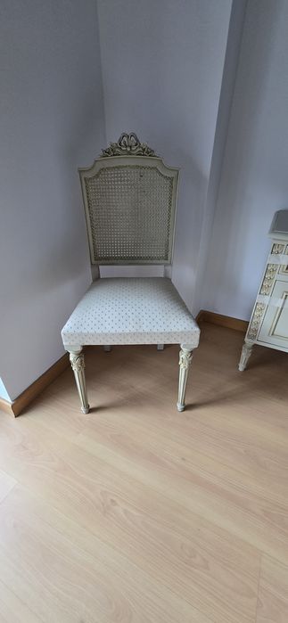 Cama madeira lacada com dourados, Estilo Luis XVI