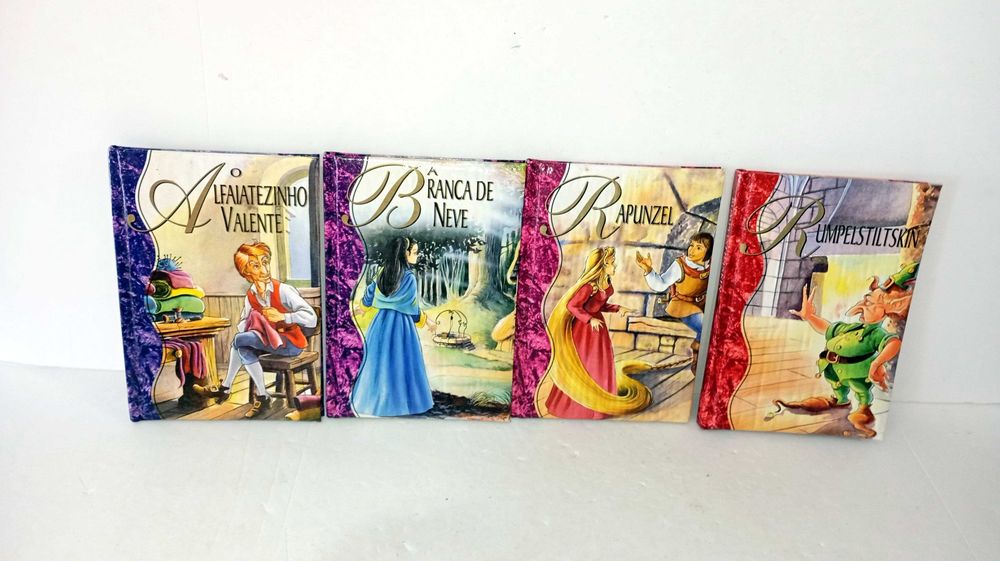 Livros - O Meu Pequeno Cofre dos Contos de Grimm