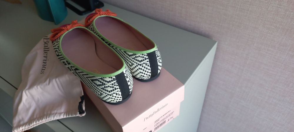 Pretty Ballerinas