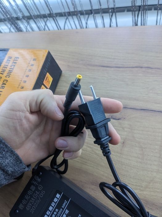 Зарядний пристрій 48V (54,6V) 13S 3А для литиевых аккумуляторов