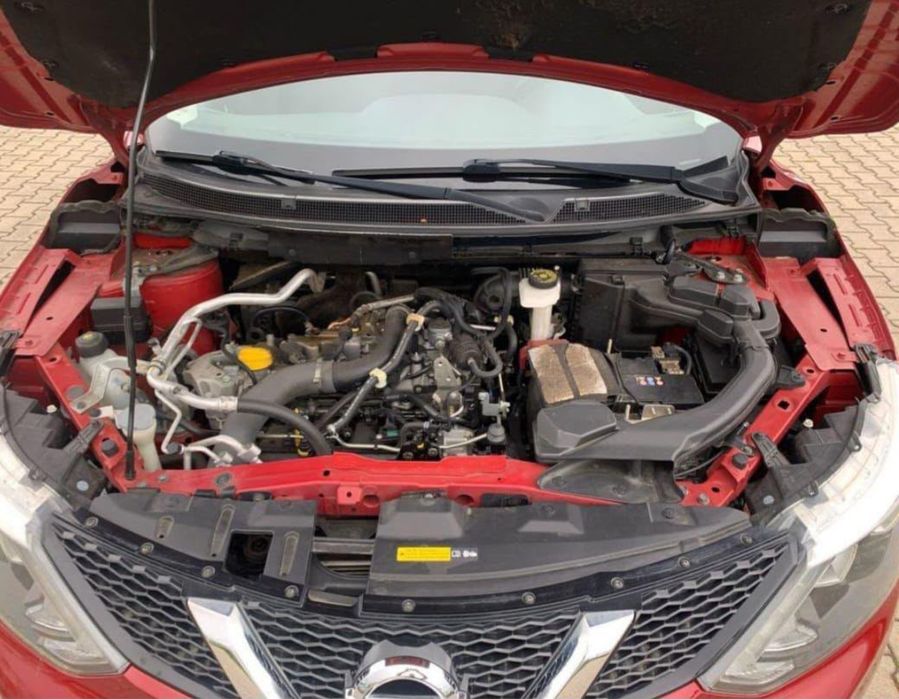 Продам автомобіль Nissan Qashqai 1,2 Бензин, 2016 року