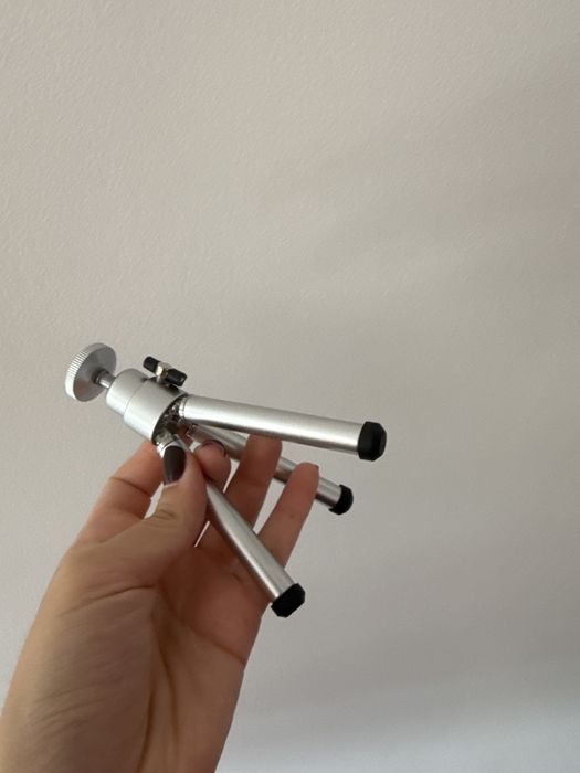 Tripé para câmeras fotográficas