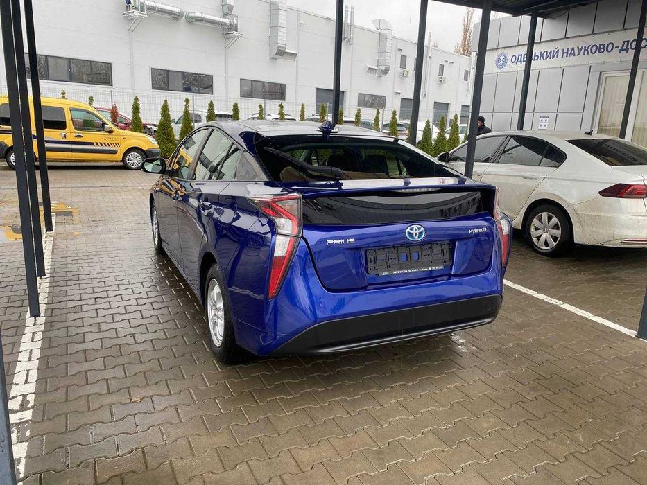 Аренда авто. Прокат, под такси | гибрид (расход 4-5 л)