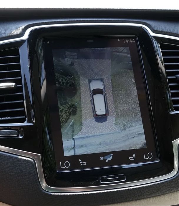 Продам Volvo XC90