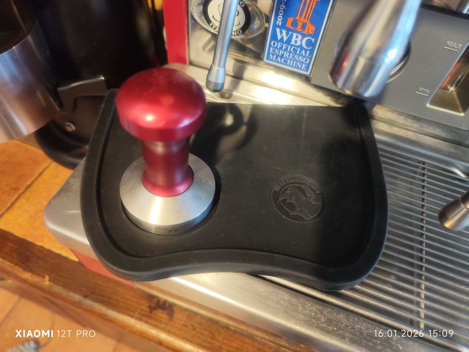 Legendarny ekspres do kawy  Nuova Simonelli Aurelia