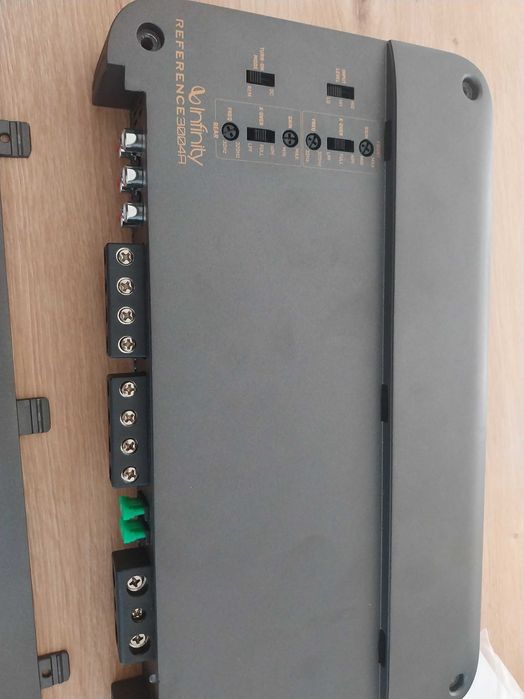 Vendo amplificador da infinity