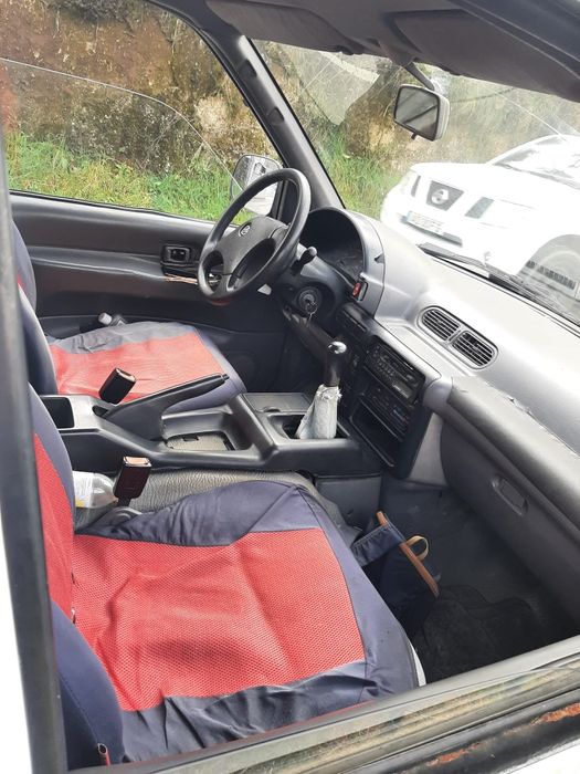 Nissan vanette 1997 5 lugares