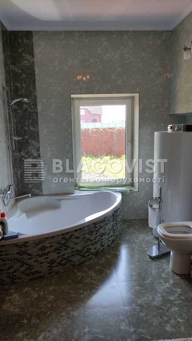 Продам будинок с. Бузова  Житомирська траса. Любимівка. Гореничі Без %