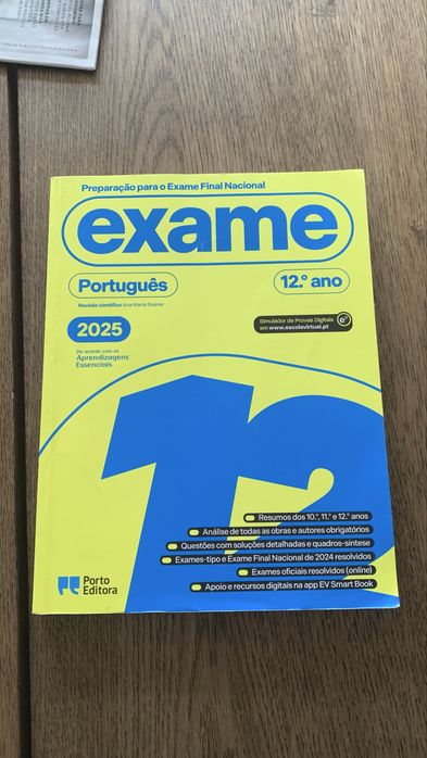 Livros de exames 12° e 11°