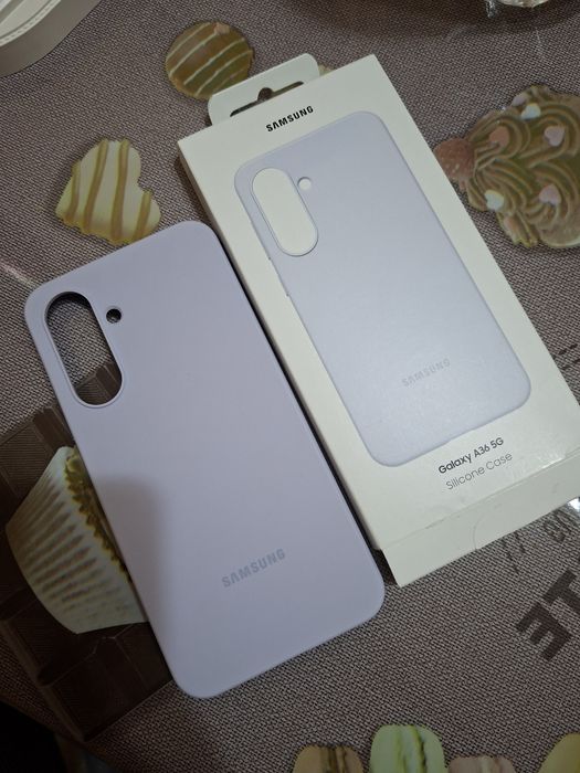 Чохол  для  телефону