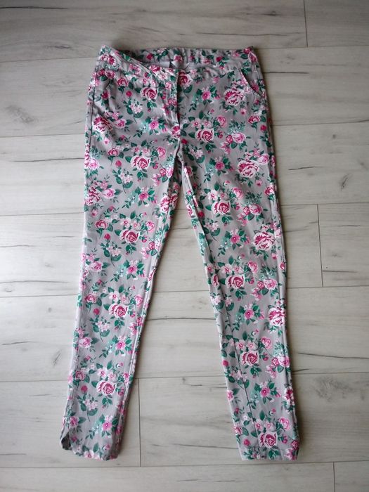 Spodnie w kwiaty lato wiosna 38