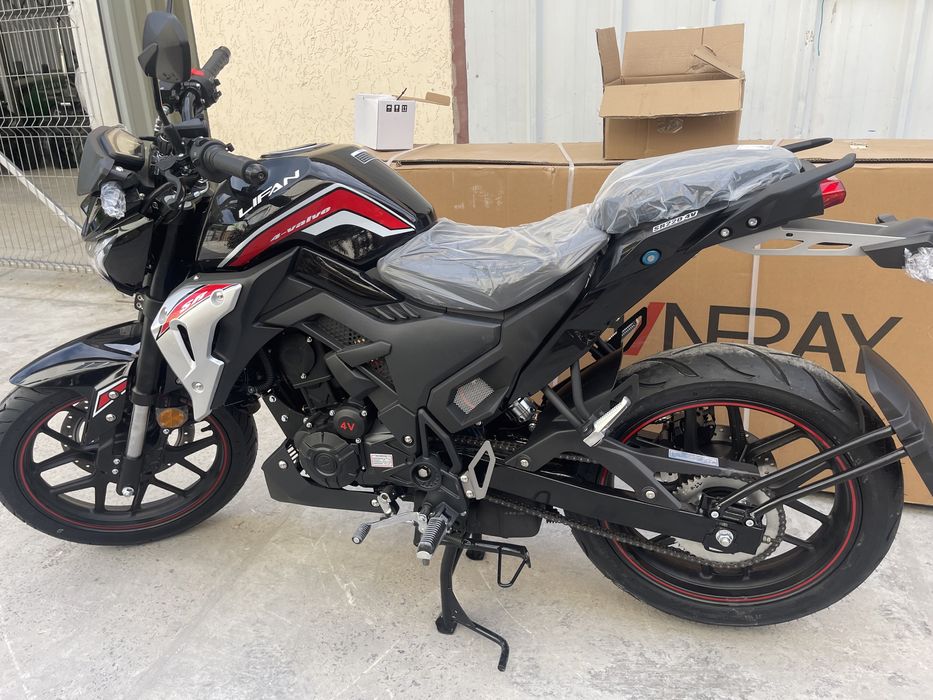 АКЦІЯ! Mотоцикл дорожній LIFAN SR220