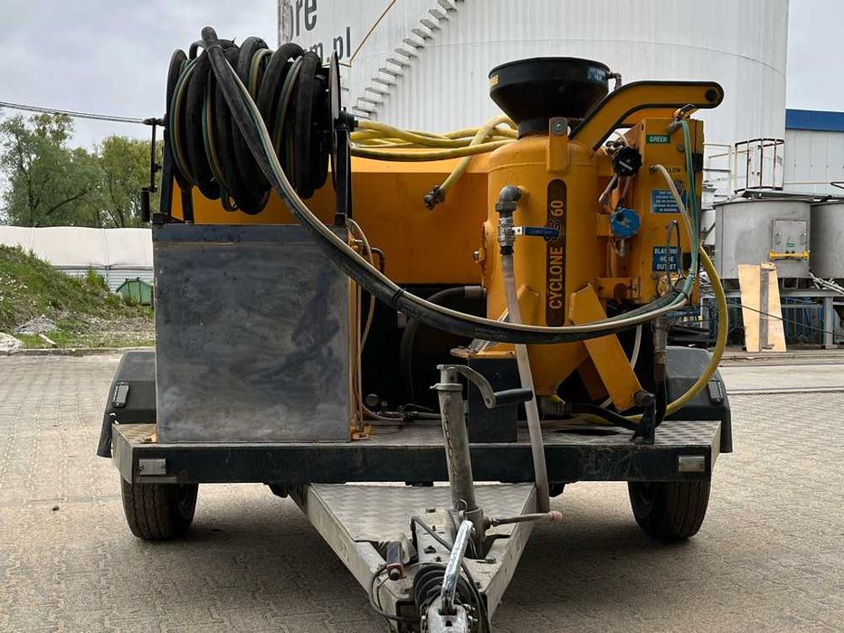 Piaskarka hydropiaskarka z kompresorem Falcon F60CTM Yanmar 4TNV88, 12 Bar