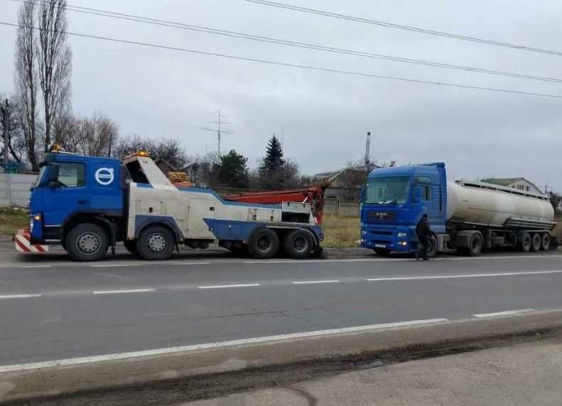 Продам грузовой 4х осный эвакуатор Volvo FM