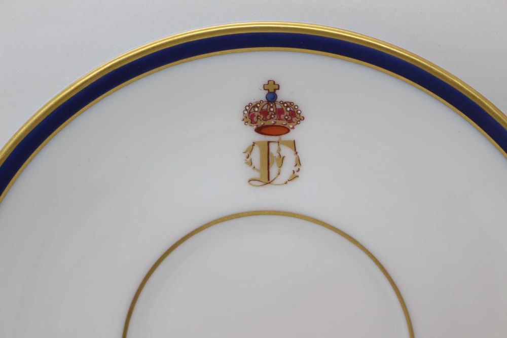 Chávena de Café Vista Alegre Brasão D. Fernando II  Ed. Lim 1000 peças