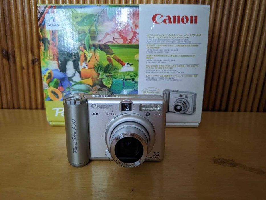 Цифровой фотоаппарат Canon PowerShot A70