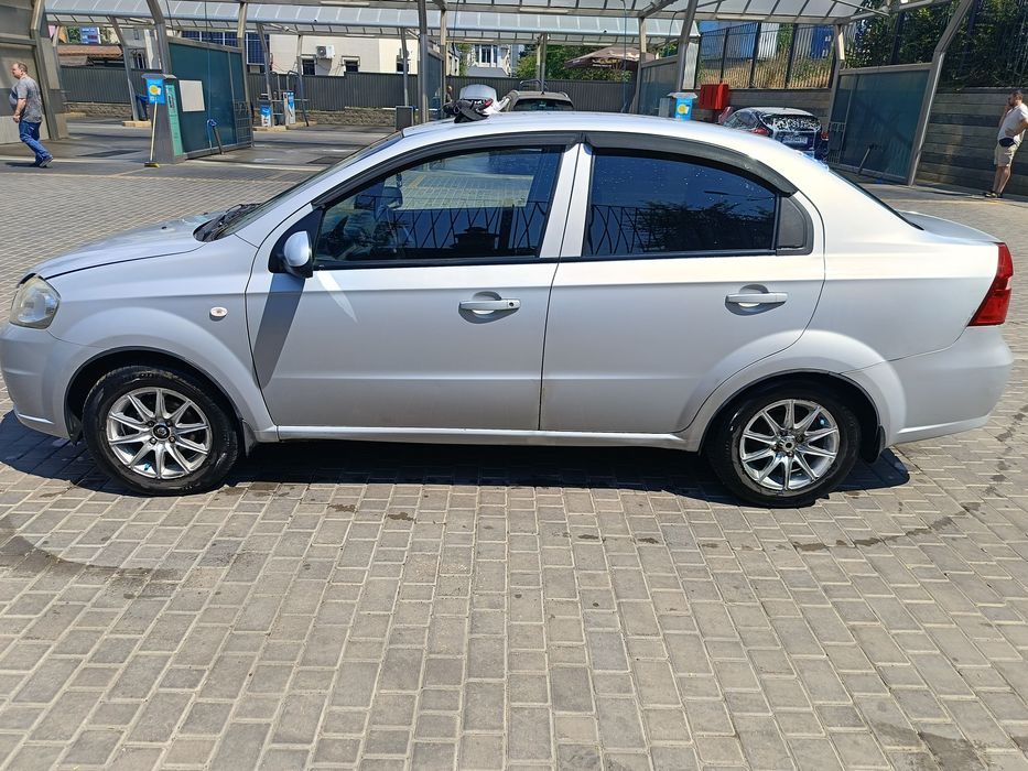 Продам машину ZAZ Vida