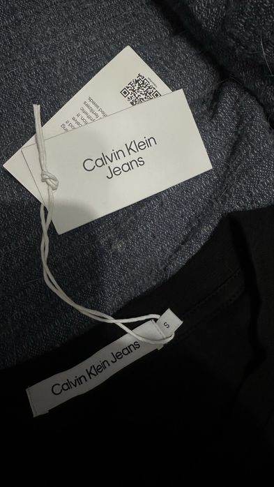 Футболка calvin klein