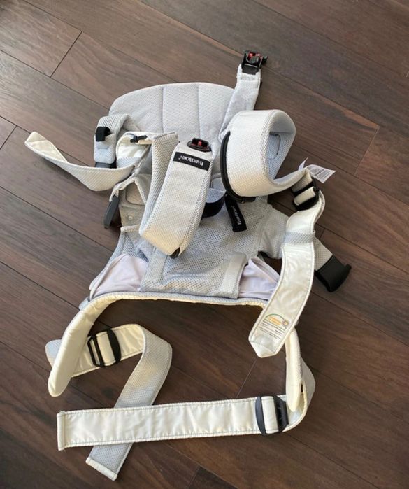 Nosidełko BabyBjorn One Air. Stan idealny