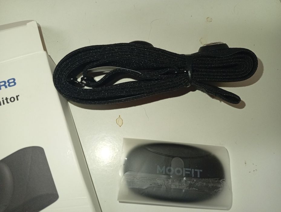 Moofit Fitness HR8 Heart Rate Monitor