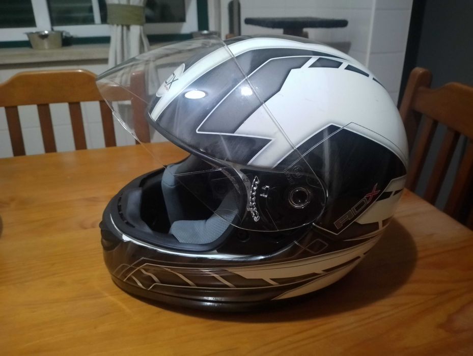 Capacete impermeável XL
