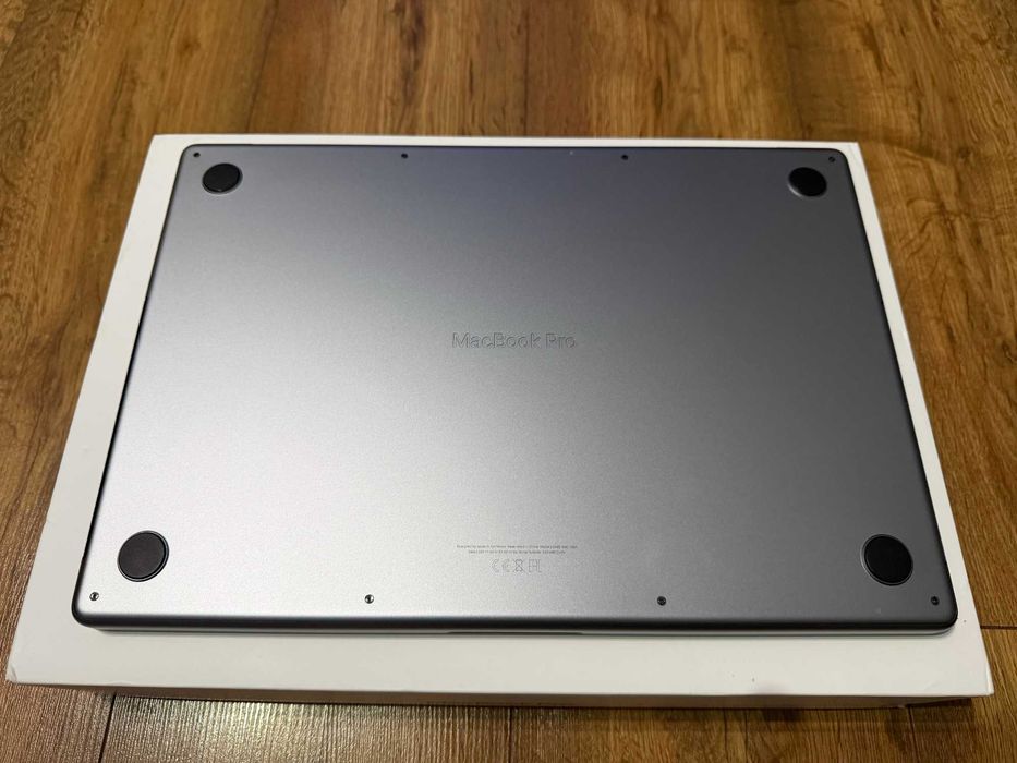 MacBook Pro M1 Pro 16'' 2021 32GB 1TB SSD