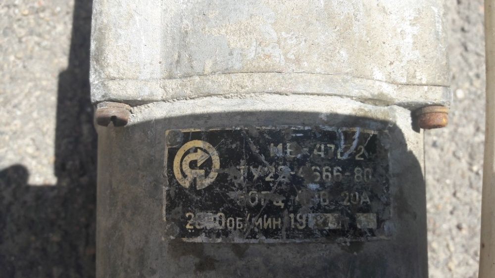 Вибратор глубинный 380