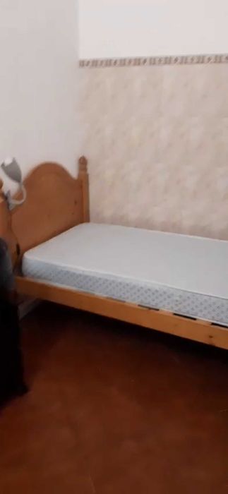 Alugo quarto individual em moradia em Baguim do Monte