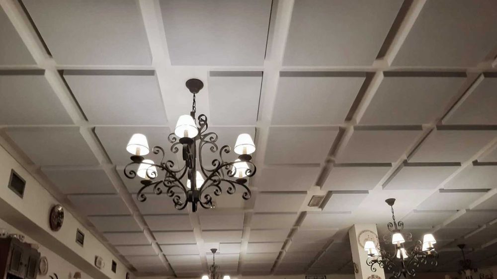 Isolamento, Condicionamento Acústico e de Vibrações - Auditórios, etc.