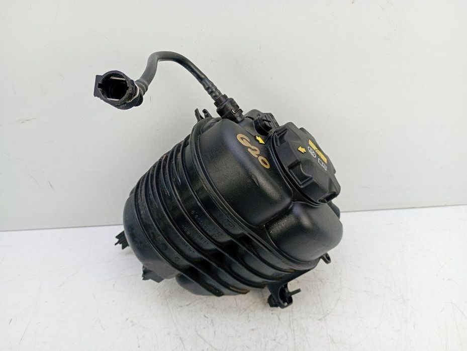 zbiorniczek wyrównawczy bmw G20 G21 8610652