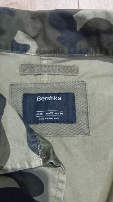 Kurtka Bershka w bardzo dobrym stanie