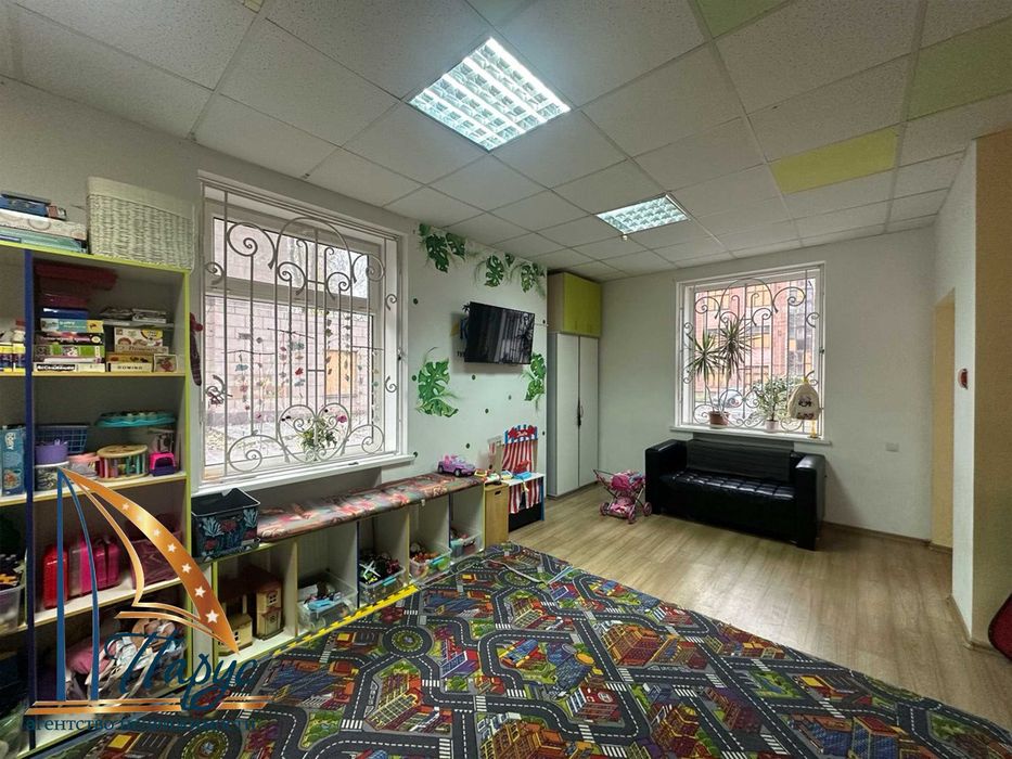 Продаж приміщення р-н Металургів