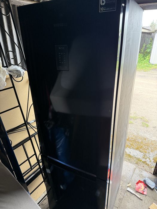 Lodowka samsung czarna polysk