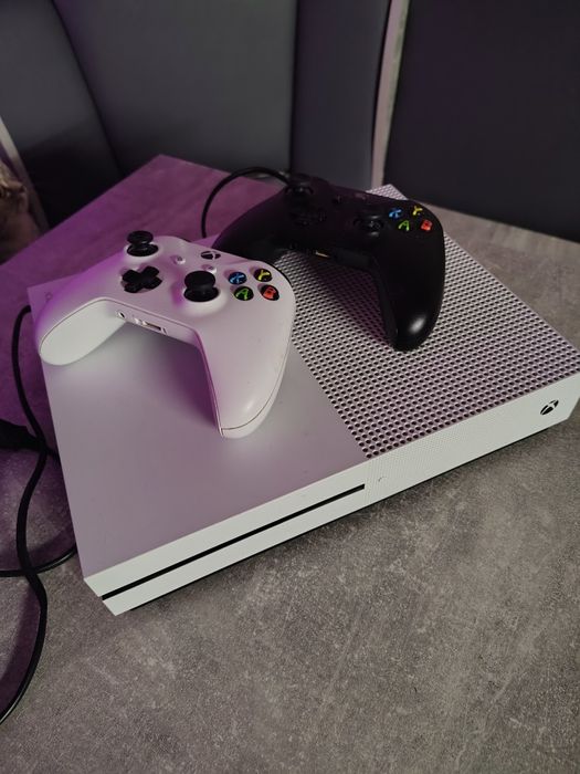 Xbox One S 370 з підпискою