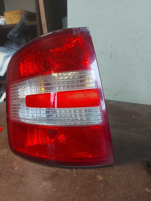 SKODA OE: 6Y9. 945. 111 D, Lampa lewa, tył, Fabia I kombi, Lift   , EU