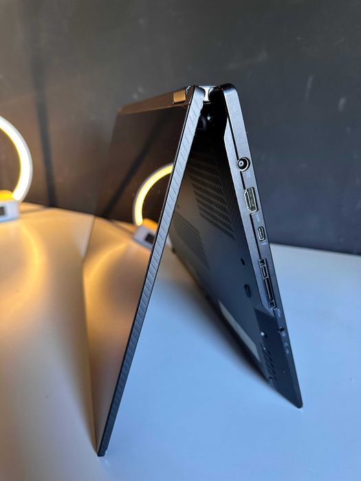 ASUS ROG Flow X16 (Ecrã Mini-LED) | i9, RTX 4070, 64GB RAM | Como Novo