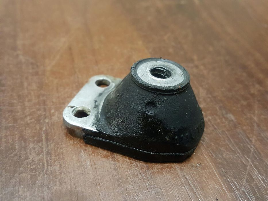 Stihl 038 Av Ms 380 Mocowanie Uchwyt