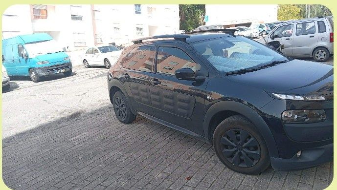 Citroen C4 Cactus 1.6 (impecável mas problema documentos)