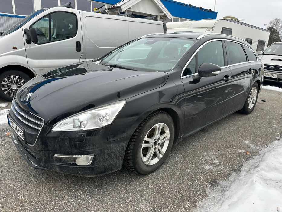 Peugeot 508 SW 2012