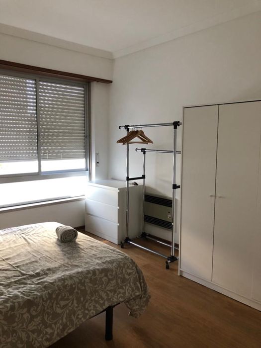 Quarto de casall s/caução Portela de Sacavem