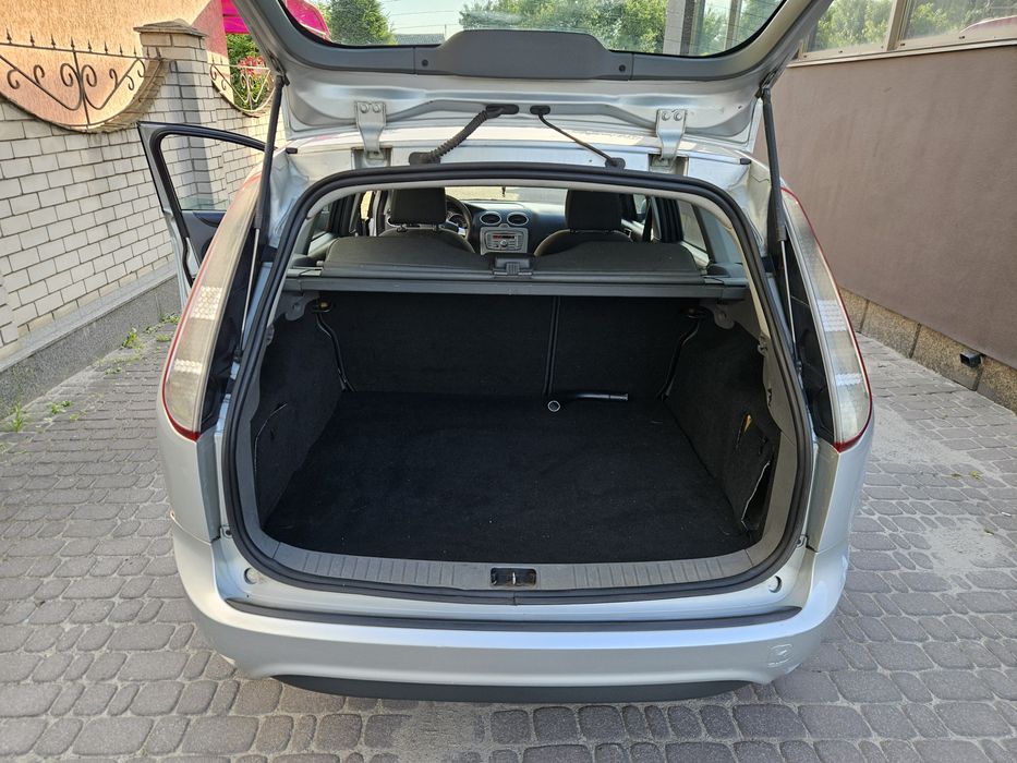Ford Focus MK2  2008 рік 2.0 дизель для військових