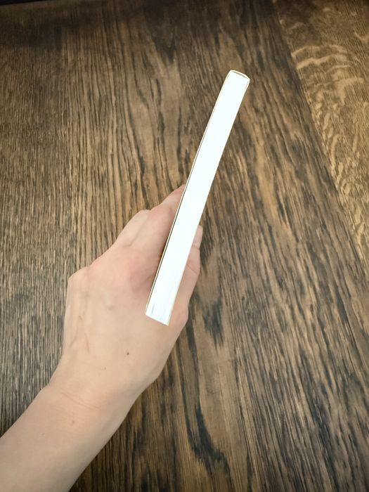 Doskonałe CV - Max Eggert