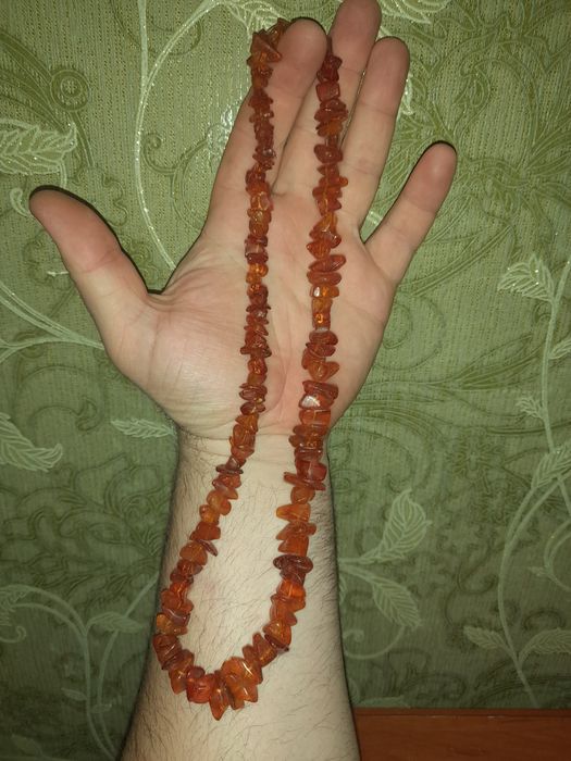 Продам сувенир для женщин бусы