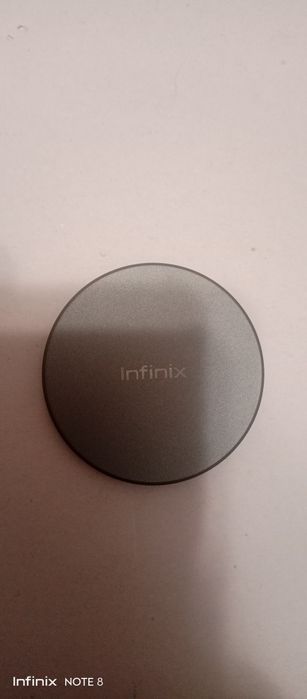 Беспроводная зарядка infinix новая 15w