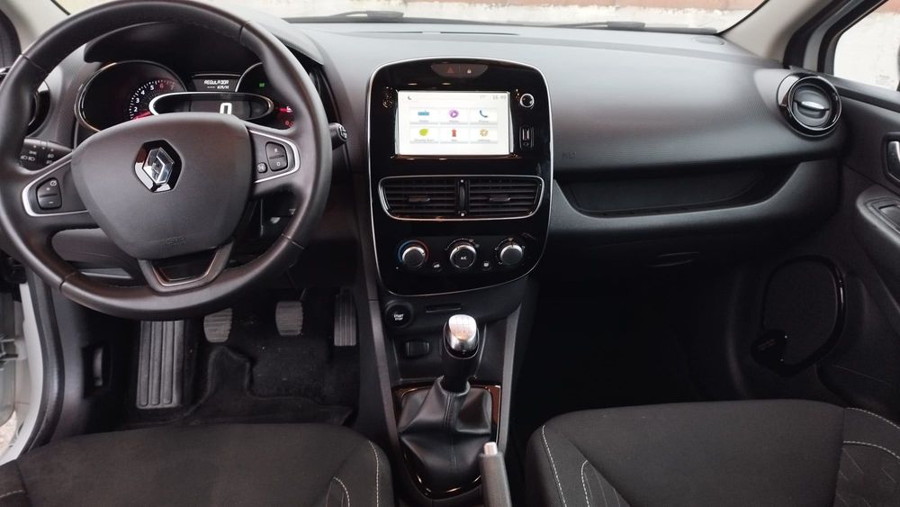 Carrinha Renault Clio 1.2 Gasolina Branco - Muito Económico
