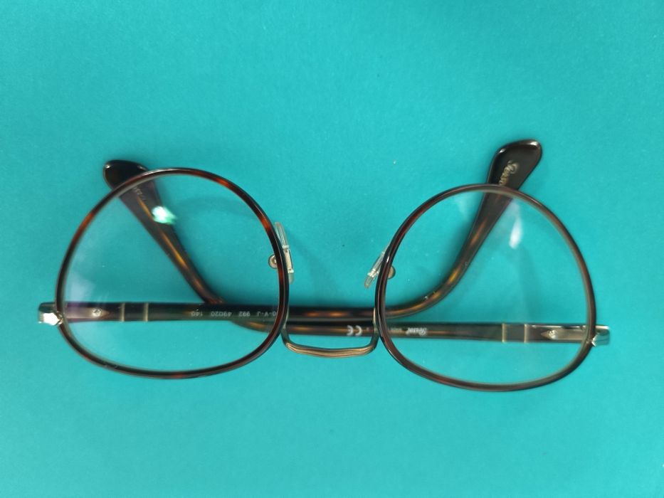 armação óculos Persol
