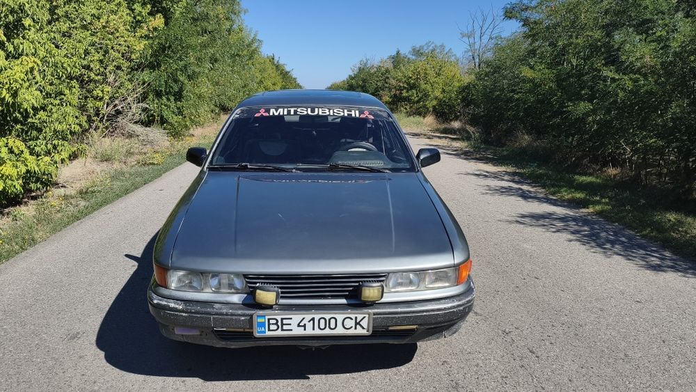 Продам  міцюбісі  галант