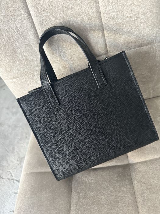 Жіноча сумка Marc Jacobs ОРИГІНАЛ чорна шкіряна сумочка