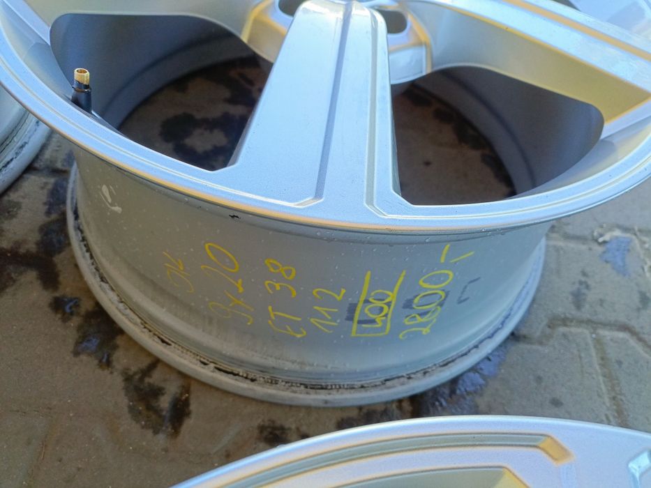 Felgi aluminiowe oryginalne Audi 5x112 9jx20 et38 jak NOWE